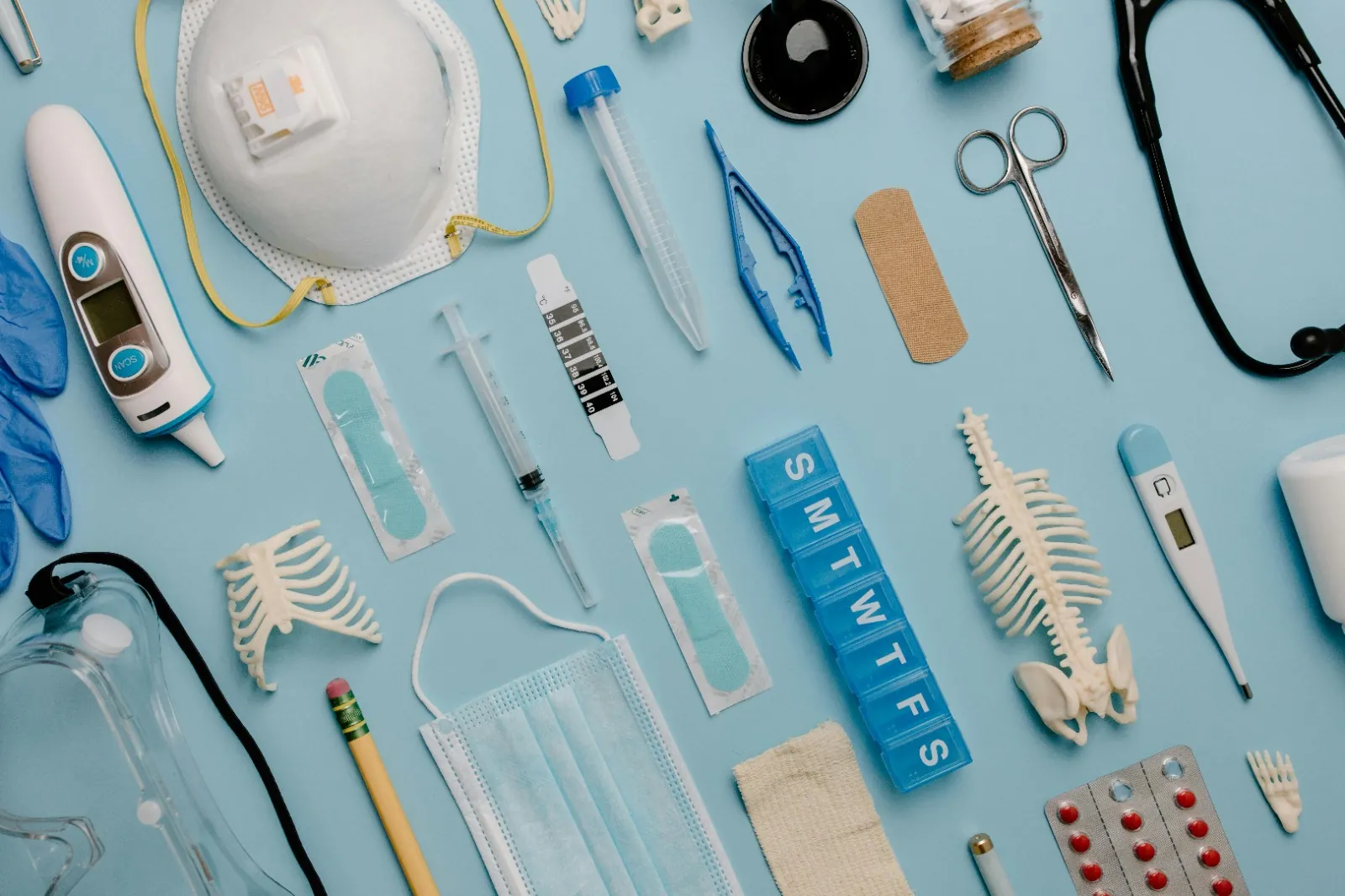 Alira Pharmaceuticals mission - Commitment to precision in surgical manufacturing